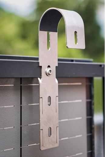 Balcony handrail brackets