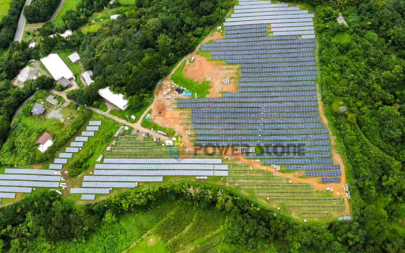 Photovoltaic architecture Photovoltaic architecture